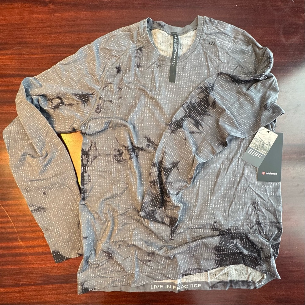 lululemon Men's To Dye For Gray Long Sleeve Shirt NWT